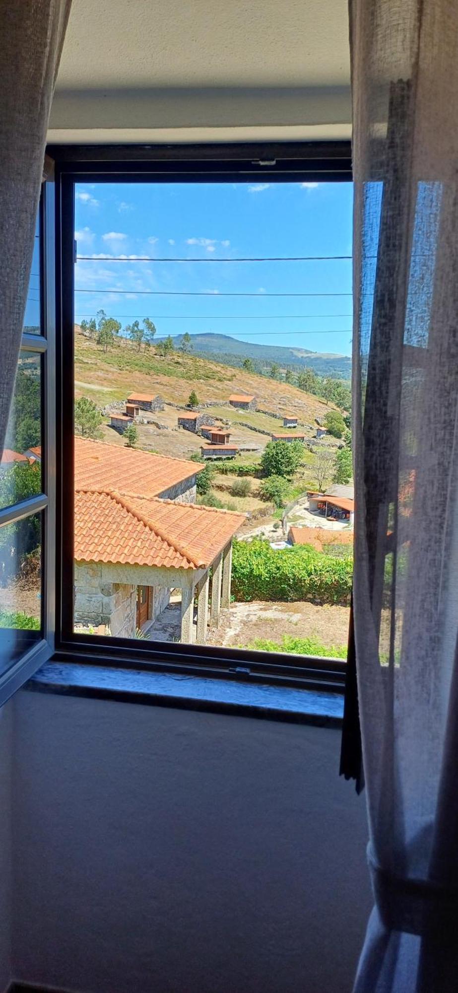 فيلا Casa Da Rosa Porreiras باريديس دي كورا المظهر الخارجي الصورة